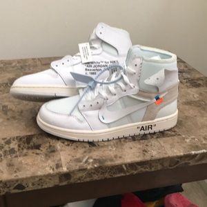 Off white x Jordan 1